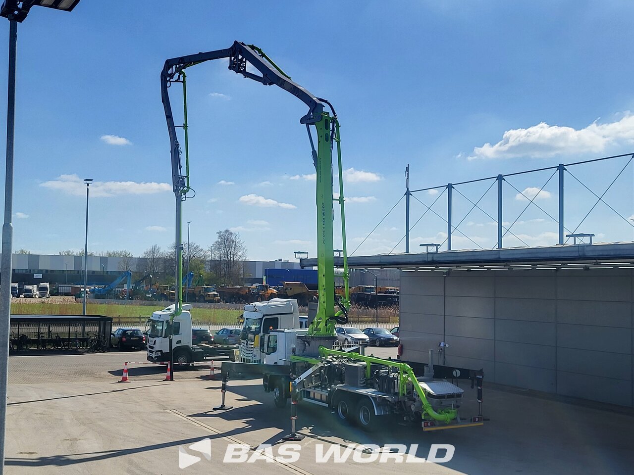 Other : Mercedes Arocs 2840 Concrete pump