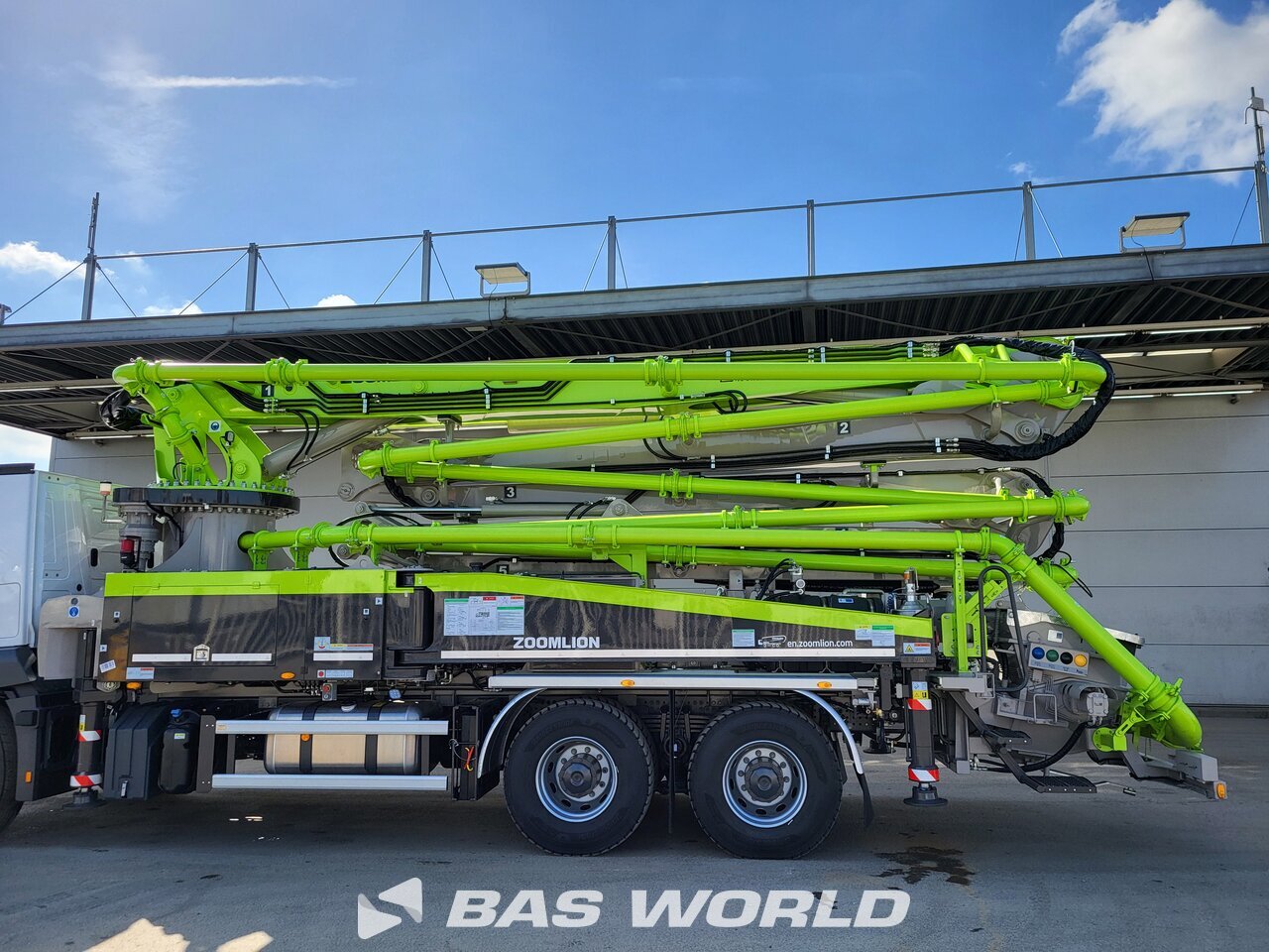 Other : Mercedes Arocs 2840 Concrete pump