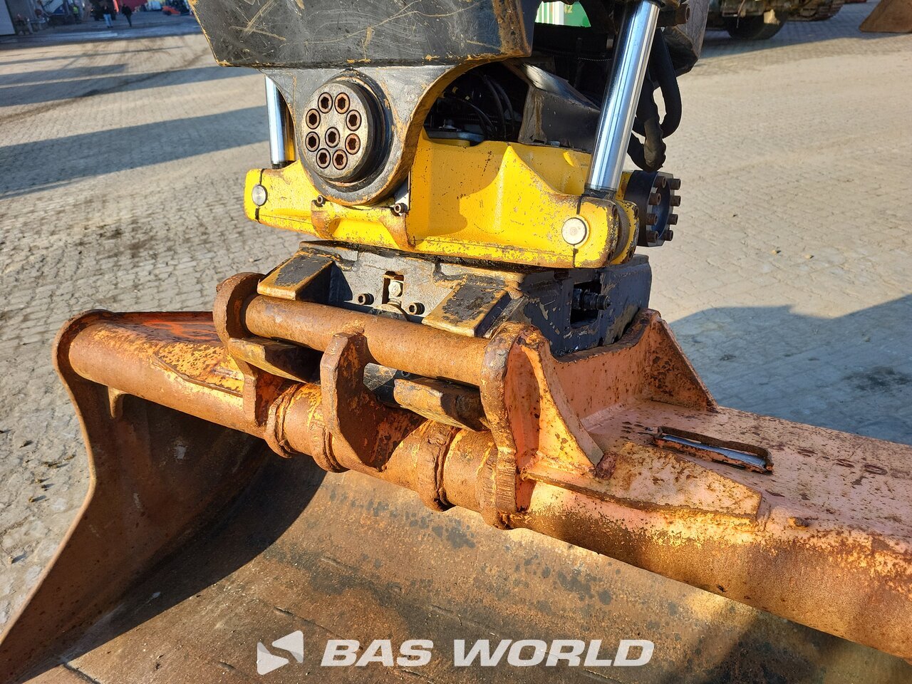 Other : Caterpillar 325 FL CR Excavadora de cadenas