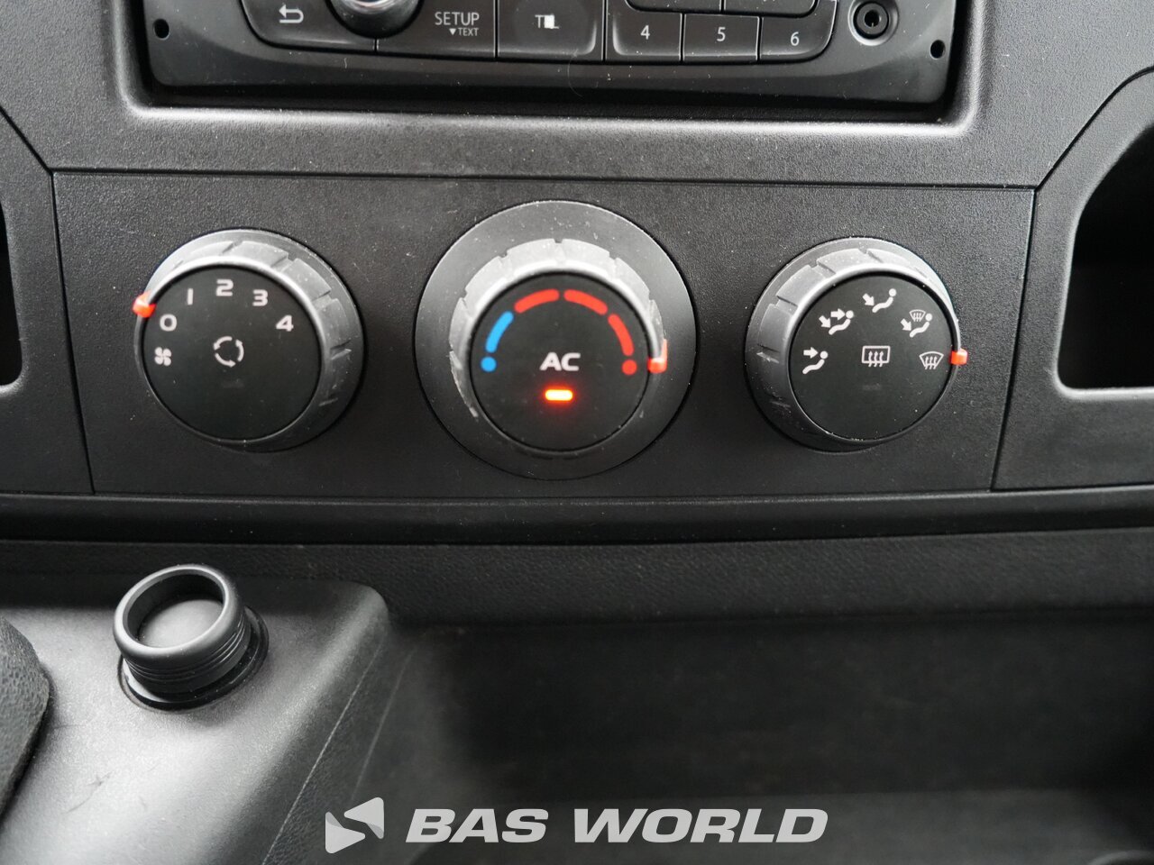 Other : Renault Master 145PK Öppen