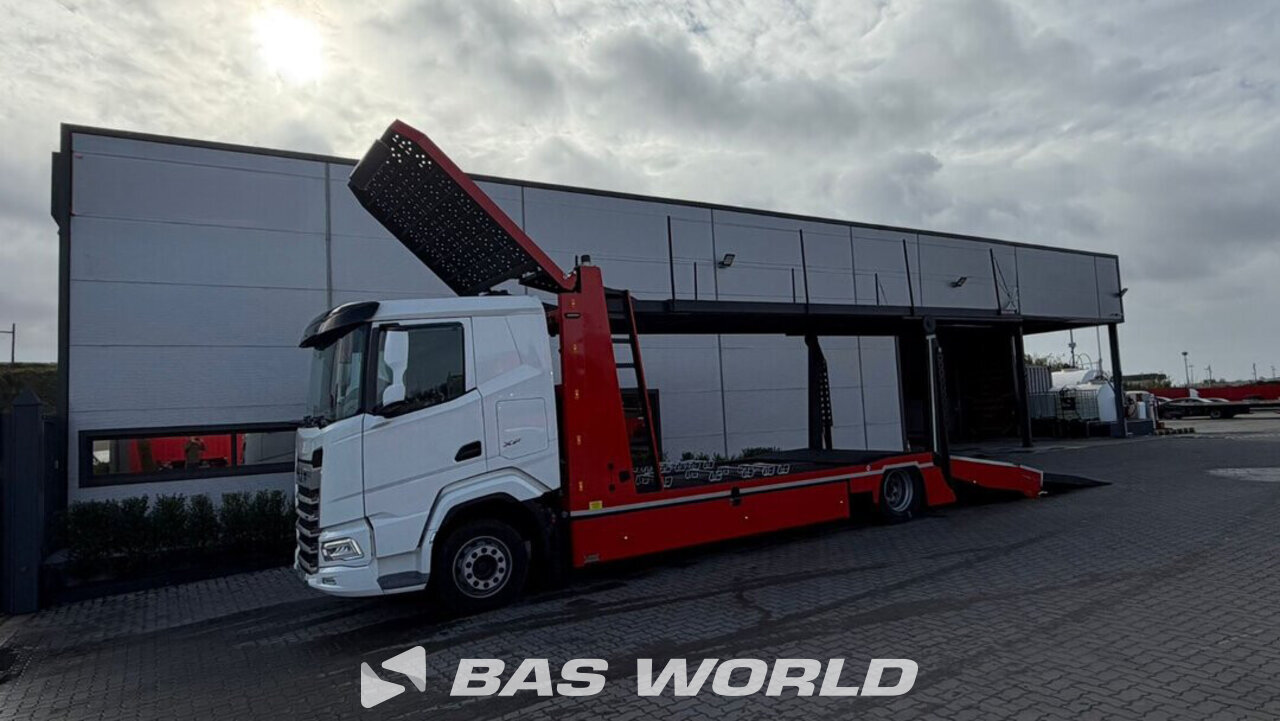 Other : DAF XF 530 Ciężarówka do transportu samochodów osobowych/ciężarowych