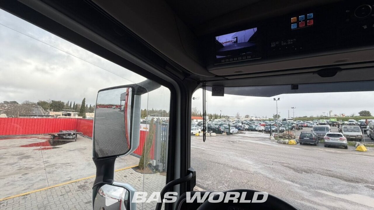Other : DAF XF 530 Ciężarówka do transportu samochodów osobowych/ciężarowych