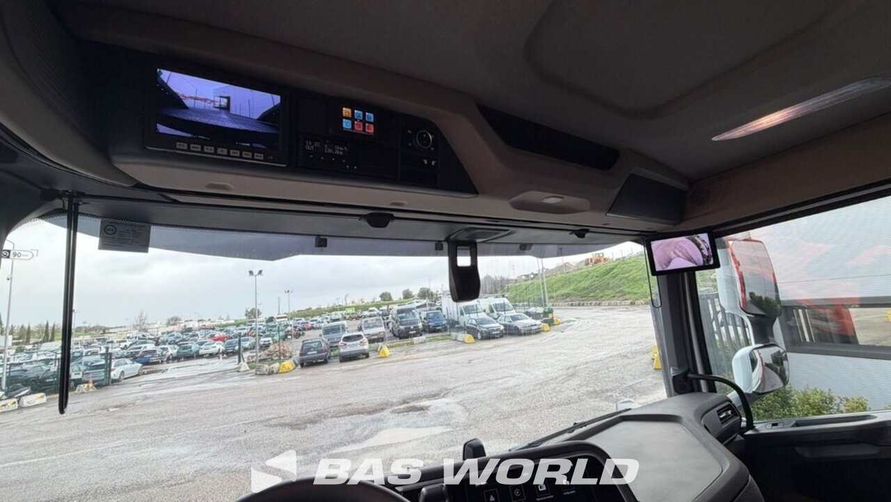 Other : DAF XF 530 Ciężarówka do transportu samochodów osobowych/ciężarowych