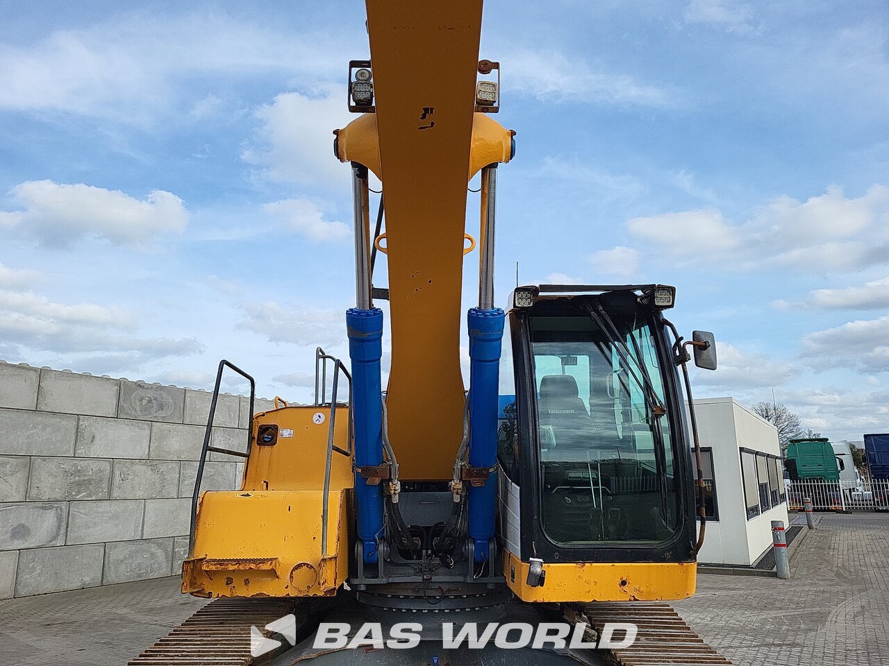 Other : Liebherr R936 LC гусеничный экскаватор