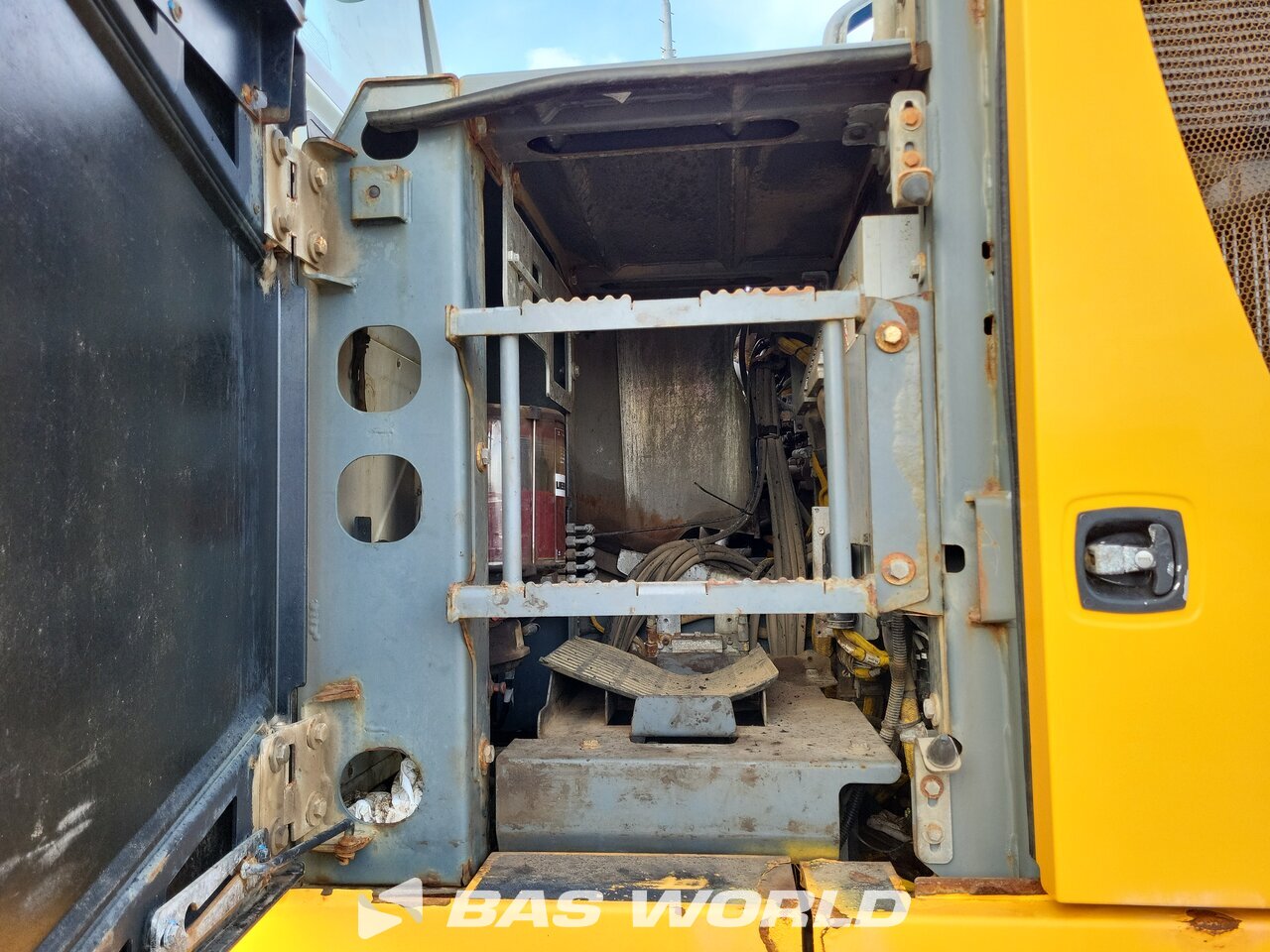 Other : Liebherr R936 LC гусеничный экскаватор