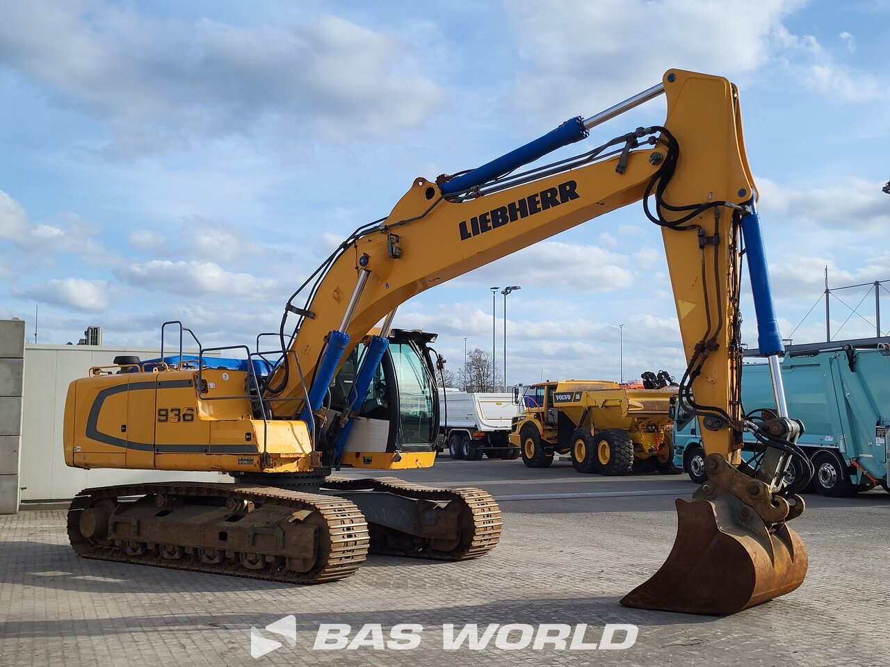 Other : Liebherr R936 LC гусеничный экскаватор