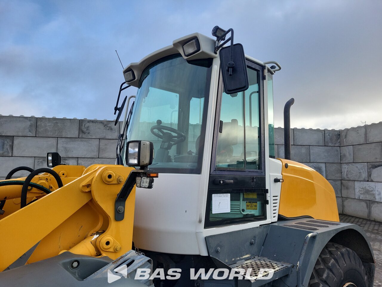 Other : Liebherr جرافات ذات عجلات