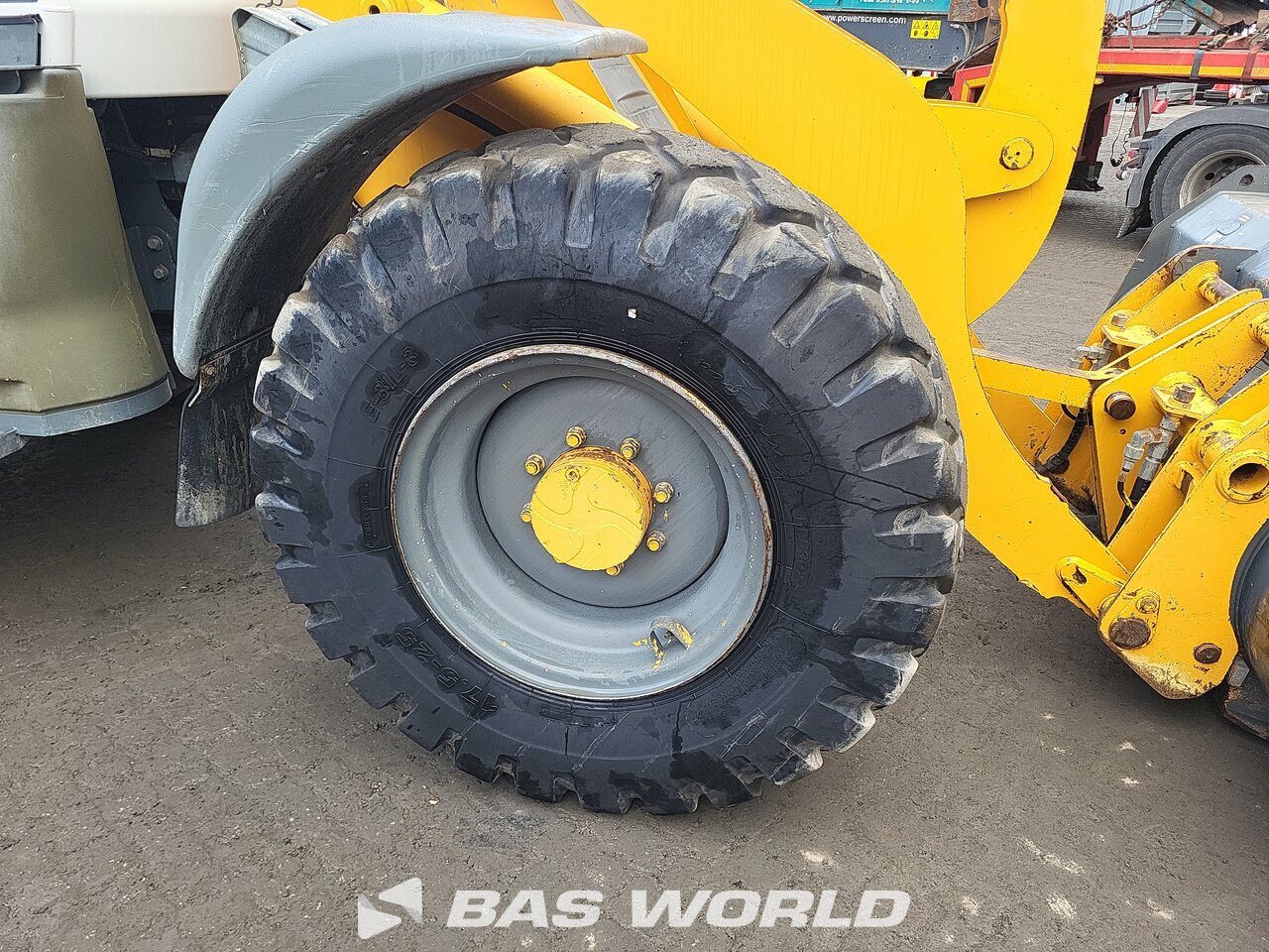 Other : Liebherr جرافات ذات عجلات