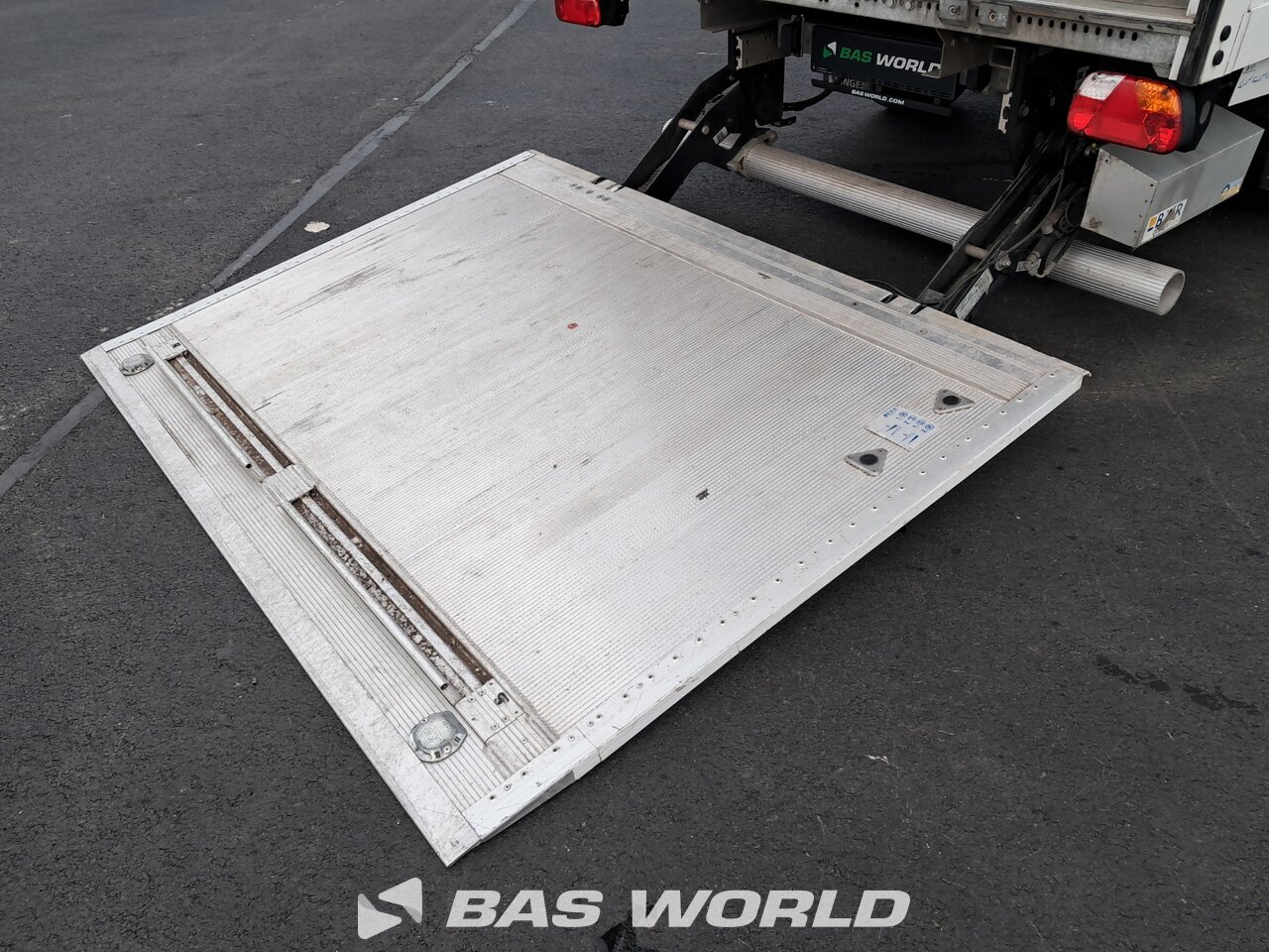 Other : Iveco Daily 35S16 Stängda lastbilskarosser