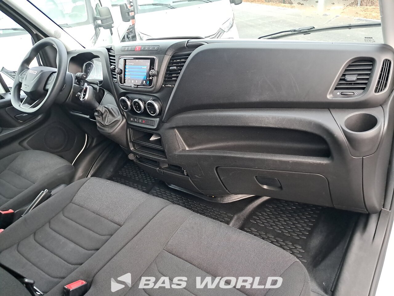 Other : Iveco Daily 35S16 Stängda lastbilskarosser