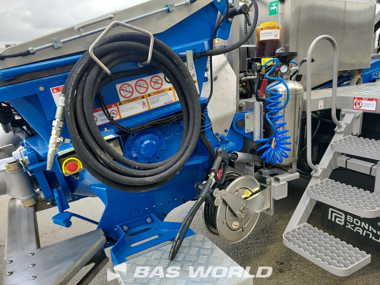 Other : Mercedes Arocs 4151 Concrete pump