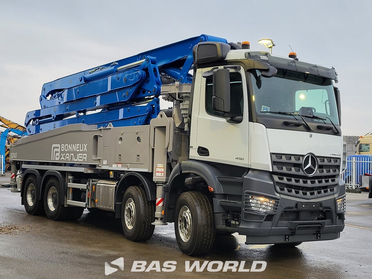 Other : Mercedes Arocs 4151 Concrete pump