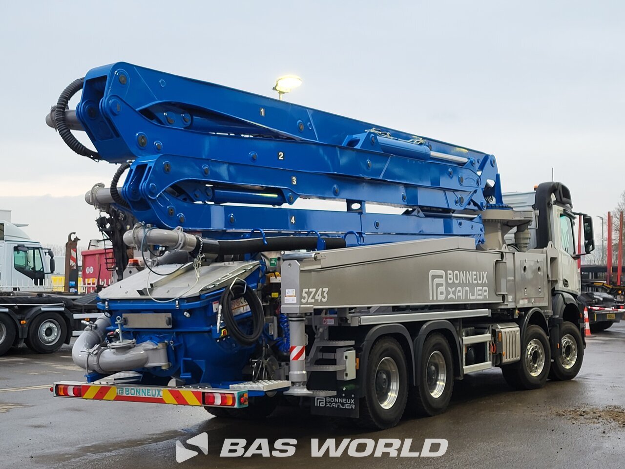 Other : Mercedes Arocs 4151 Concrete pump