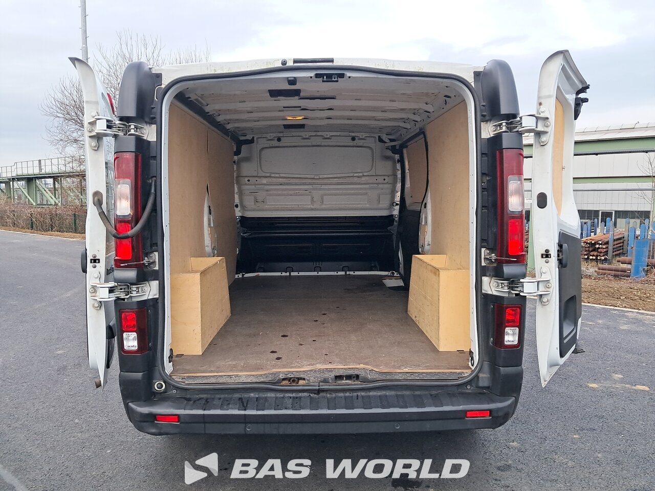 Other : Renault Trafic 130pk Furgoneta cerrada