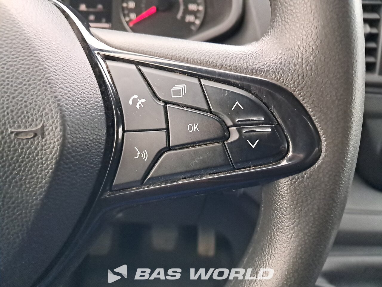 Other : Renault Trafic 130pk Furgoneta cerrada