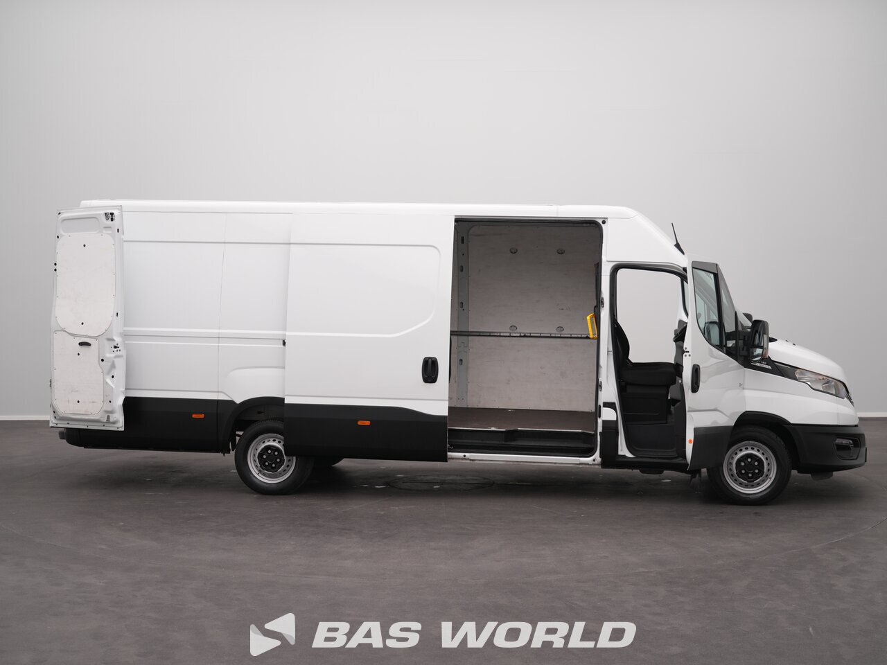 Other : Iveco Daily 35S16 شاحنة خفيفة بصندوق مغلق