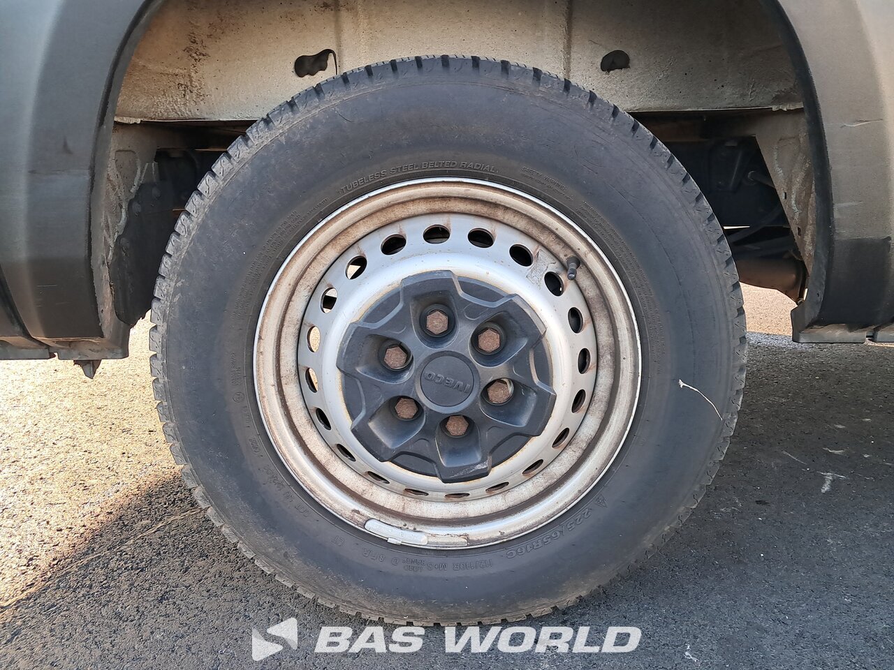 Other : Iveco Daily 35S16 Furgonetka