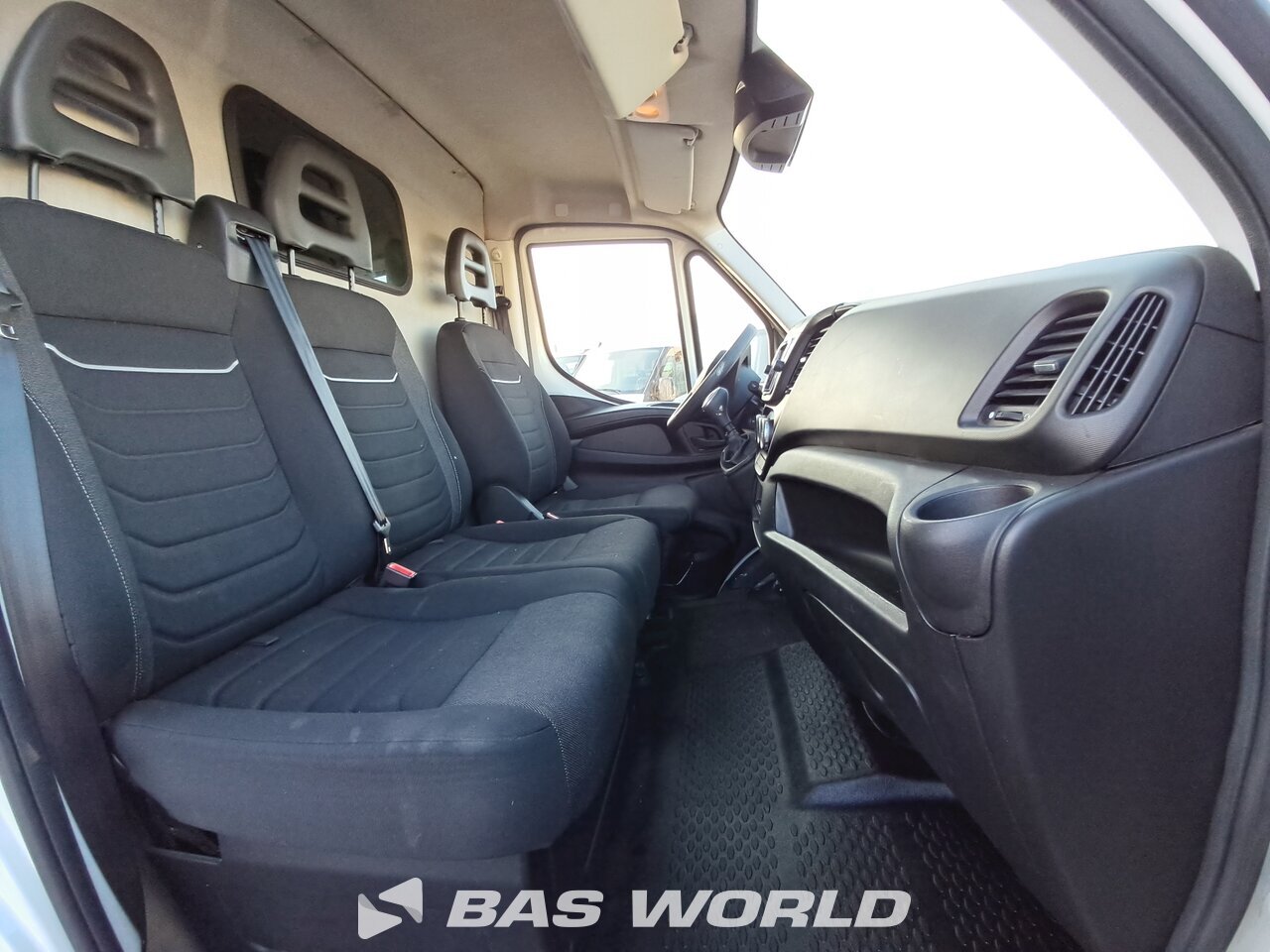 Other : Iveco Daily 35S16 Furgonetka