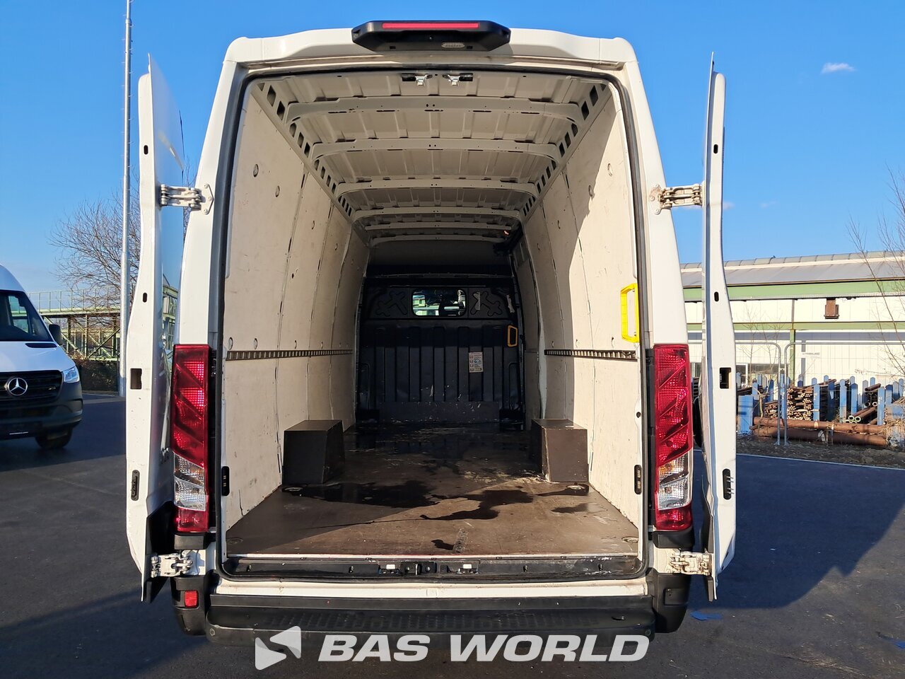 Other : Iveco Daily 35S16 Furgonetka