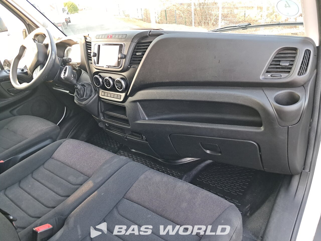 Other : Iveco Daily 35S16 Furgonetka