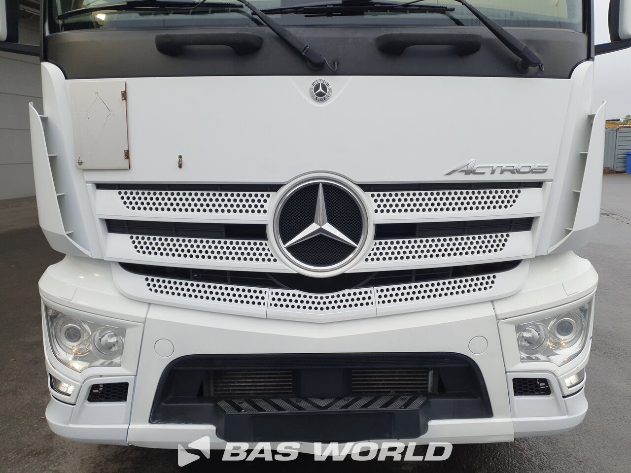 Other : Mercedes Actros 2546 شاحنة الجسم الصندوقي