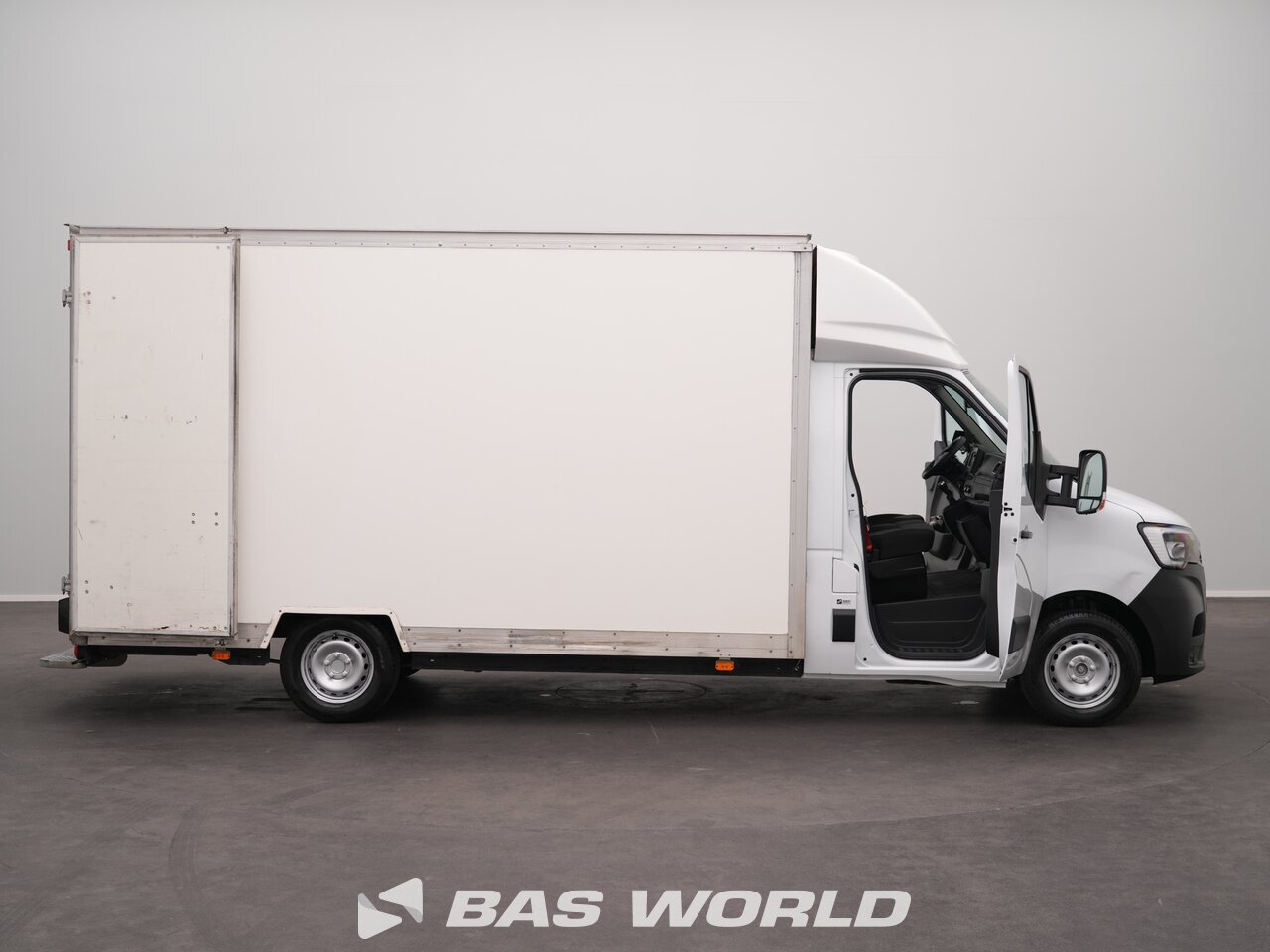 Other : Renault Master 145PK Box body
