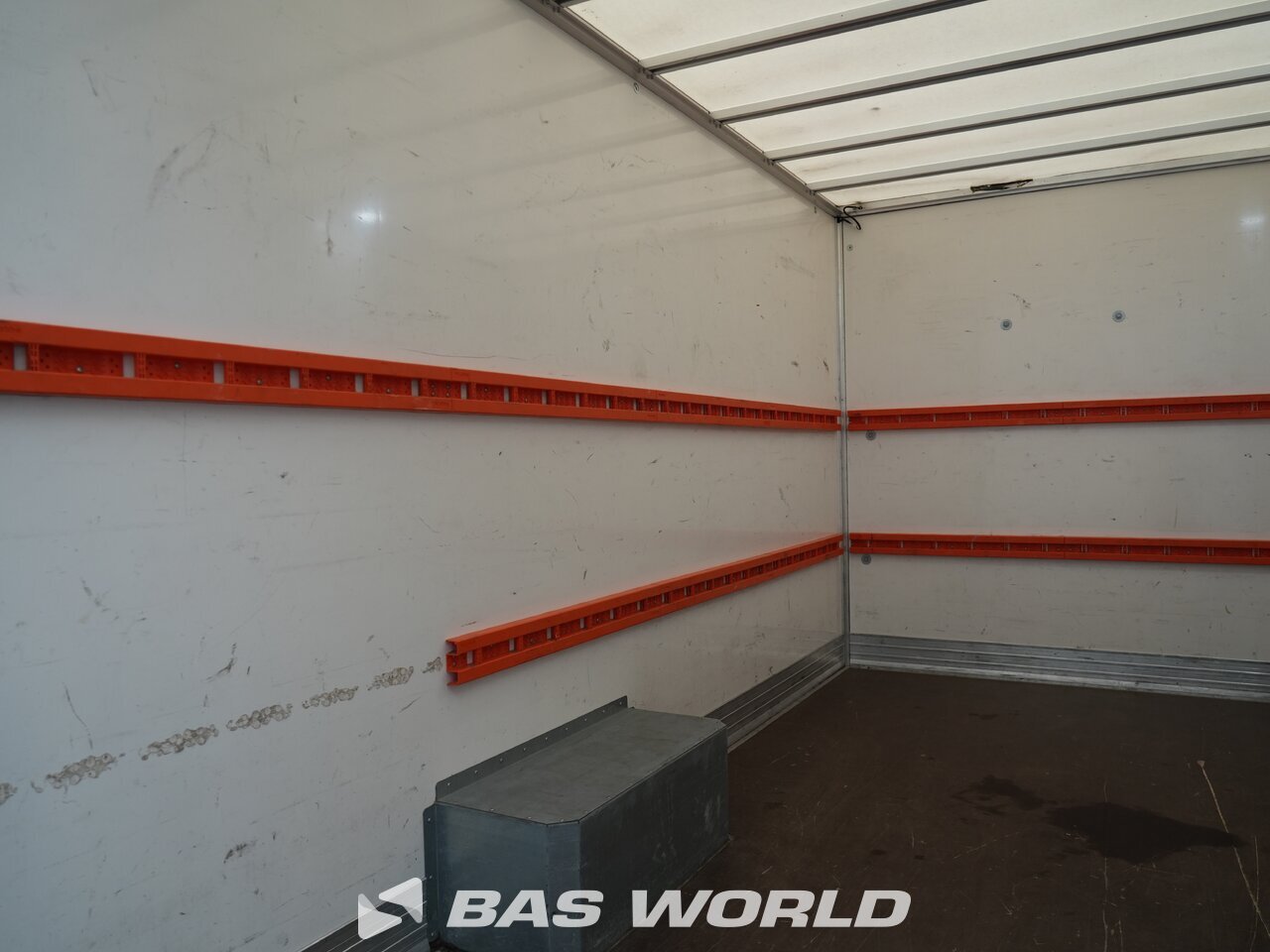Other : Renault Master 145PK Box body