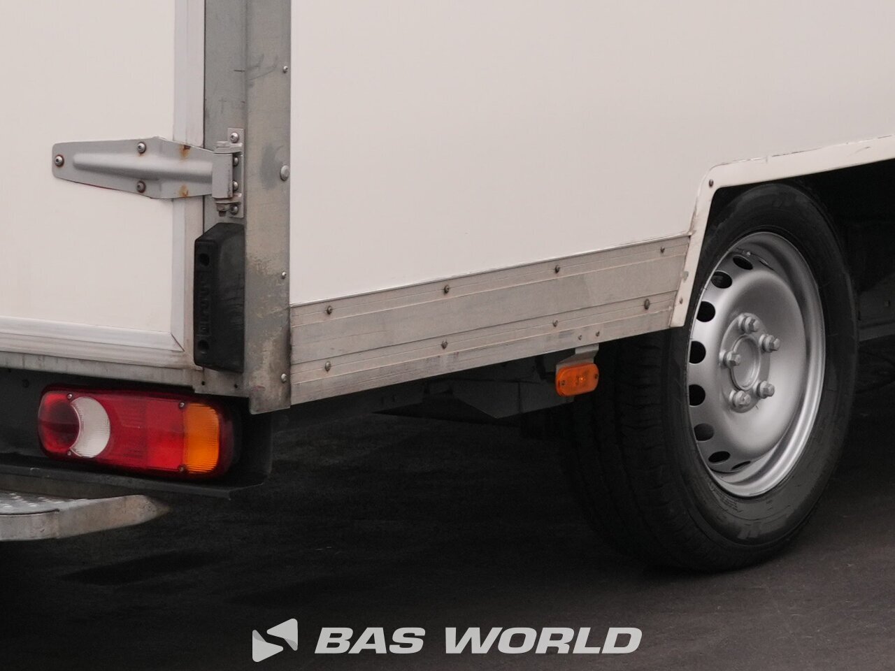 Other : Renault Master 145PK Box body