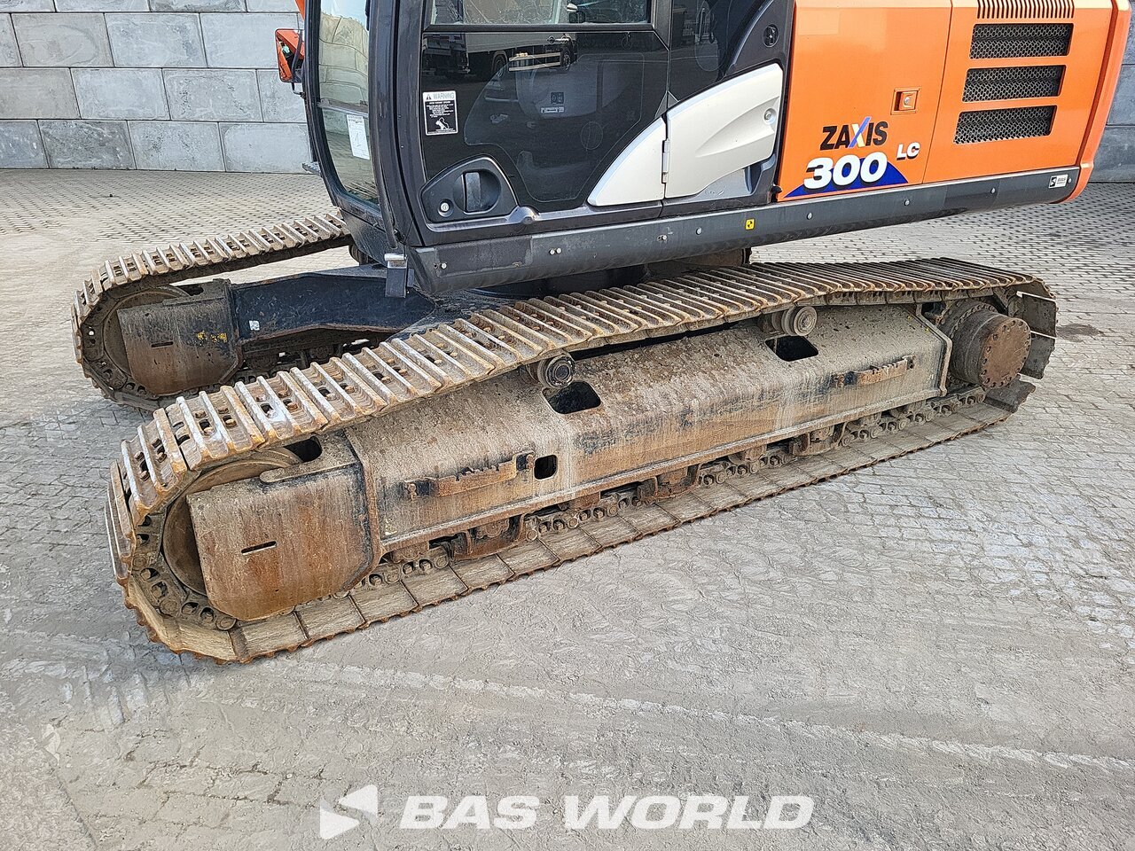 Other : Hitachi ZX300 LC -6 Bandgrävare