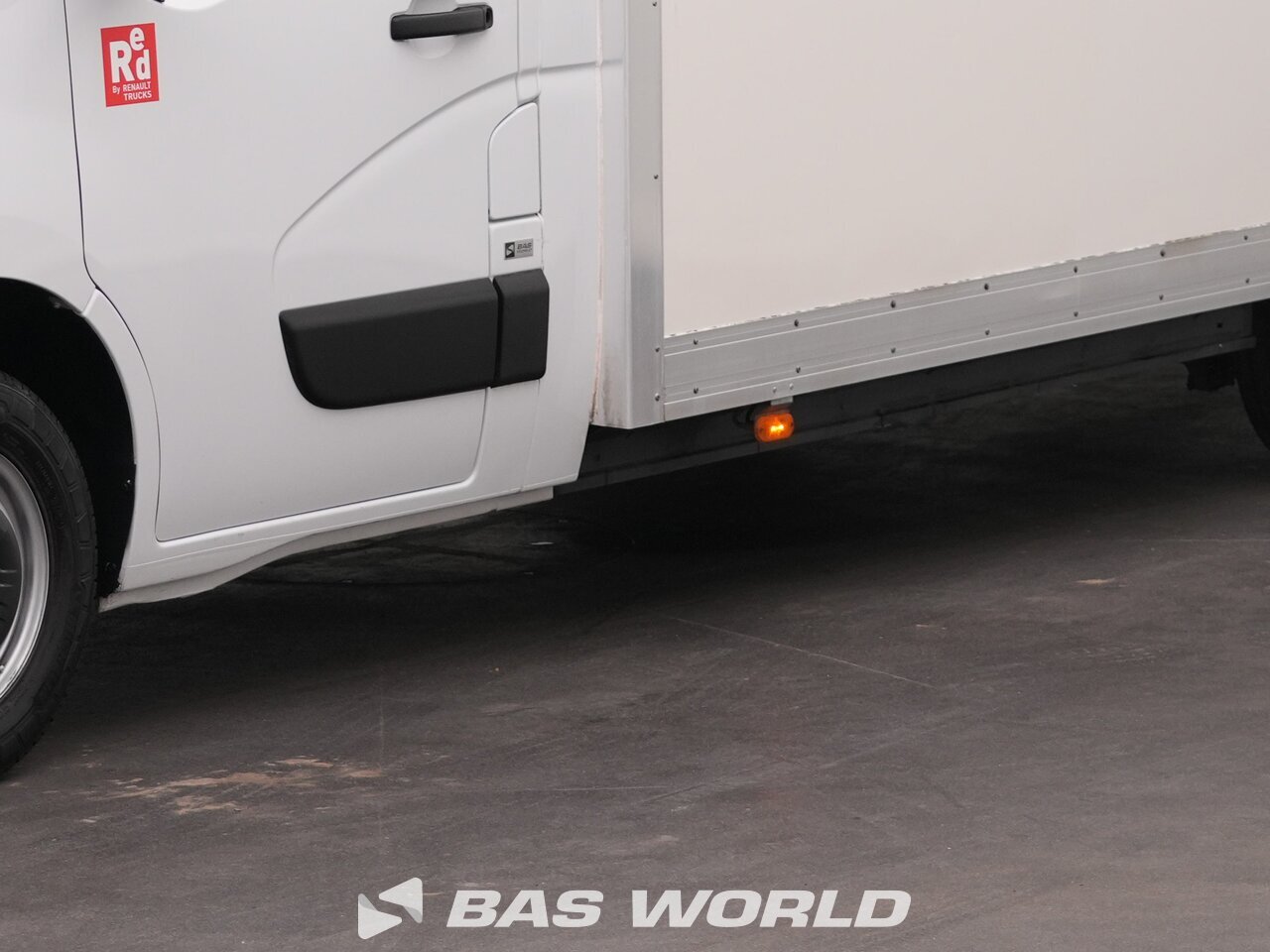 Other : Renault Master 145PK Box body