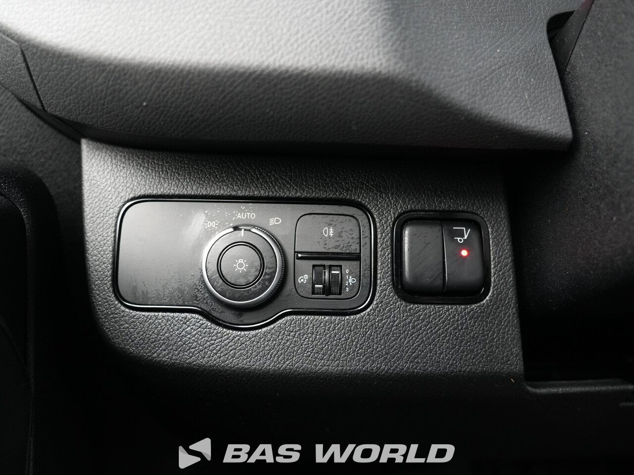 Other : Mercedes Sprinter 515 CDI Box body