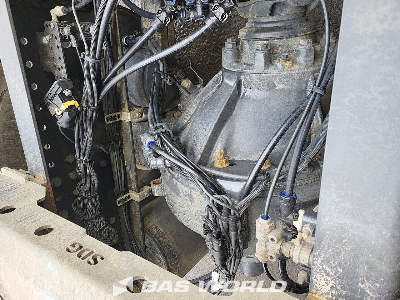 Other : Scania R410 Swap body trucks