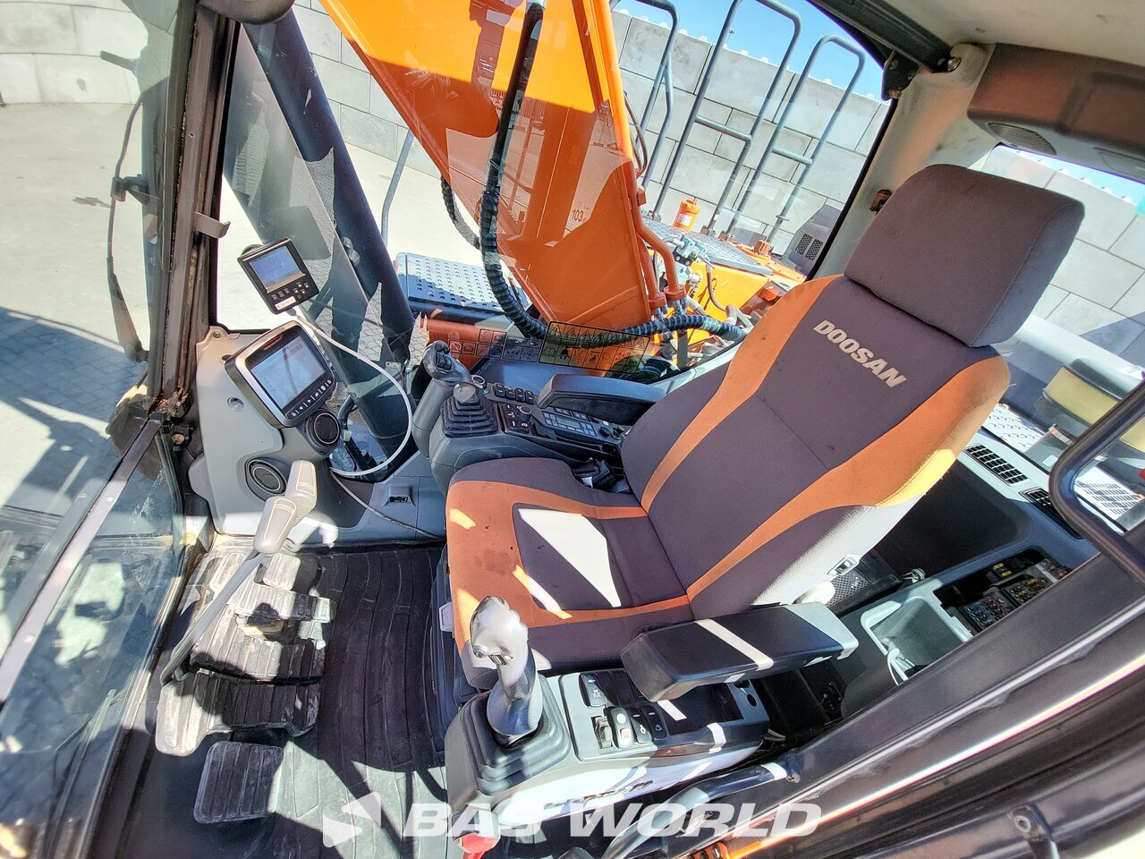 Other : Doosan DX255 LC-5 Bæltegravere
