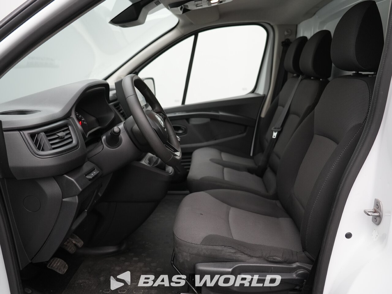 Other : Renault Trafic 130pk Suljettu pakettiauto