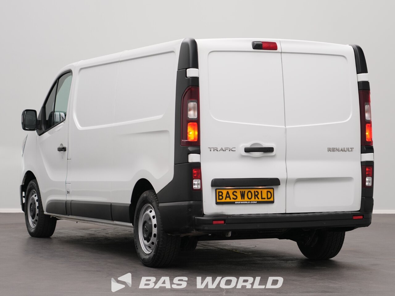 Other : Renault Trafic 130pk Suljettu pakettiauto