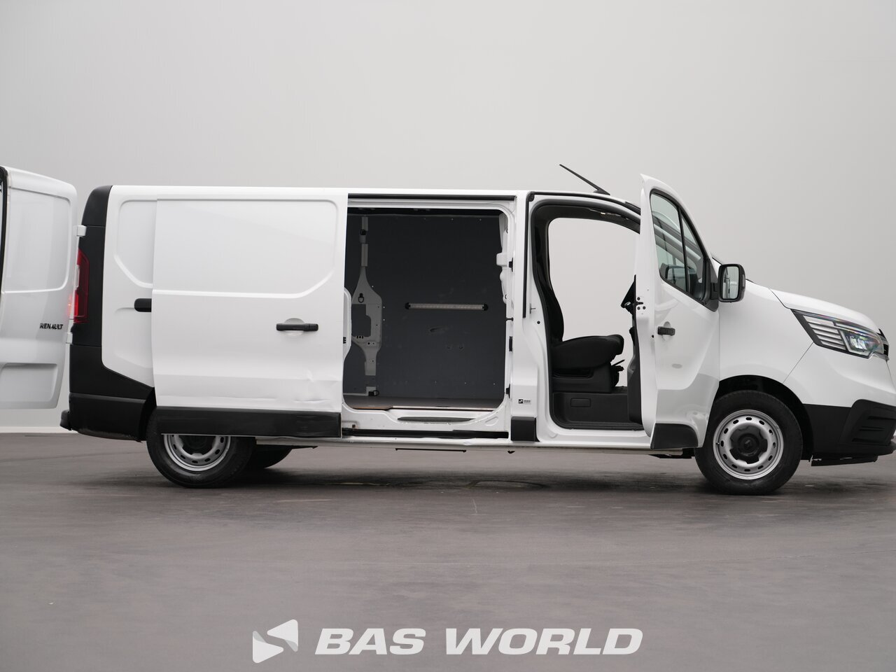 Other : Renault Trafic 130pk Suljettu pakettiauto