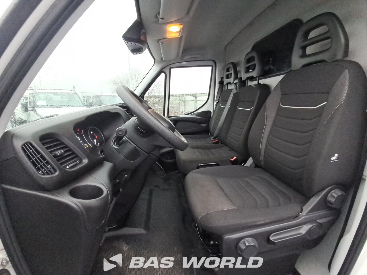 Other : Iveco Daily 35S16 Furgão