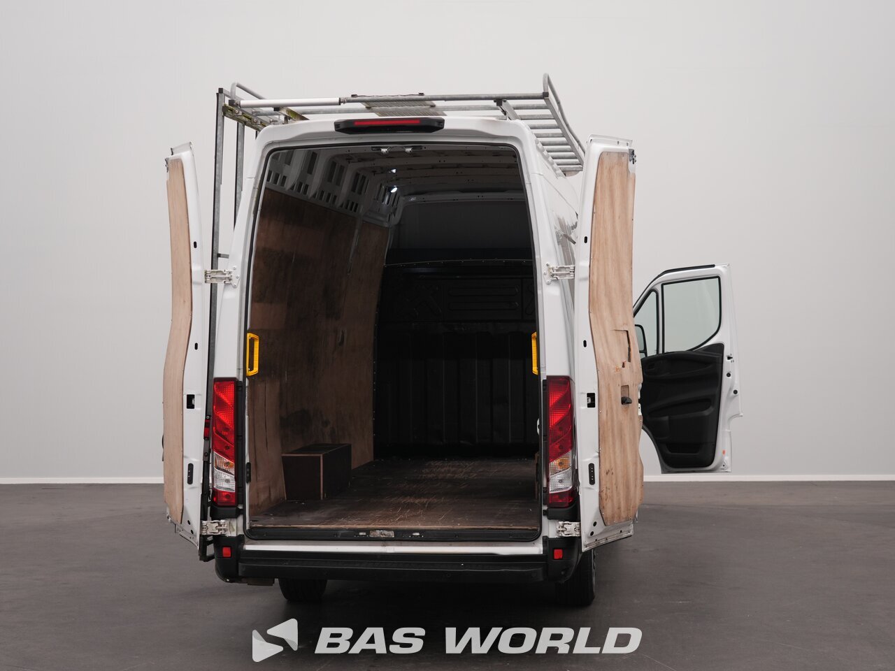 Other : Iveco Daily 35S16 Minibussar skåpbilar