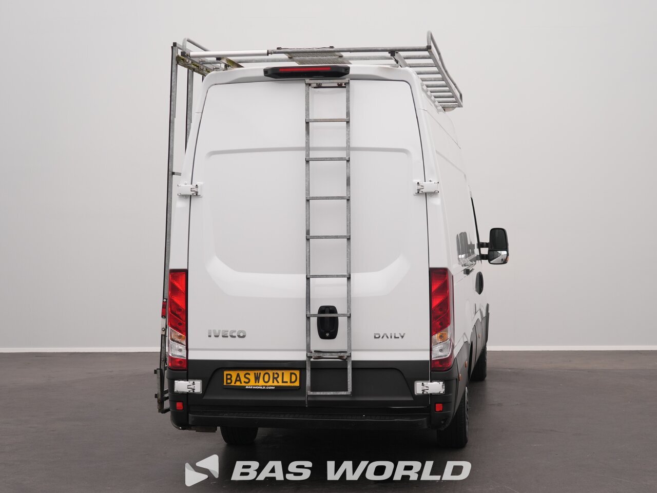 Other : Iveco Daily 35S16 Minibussar skåpbilar