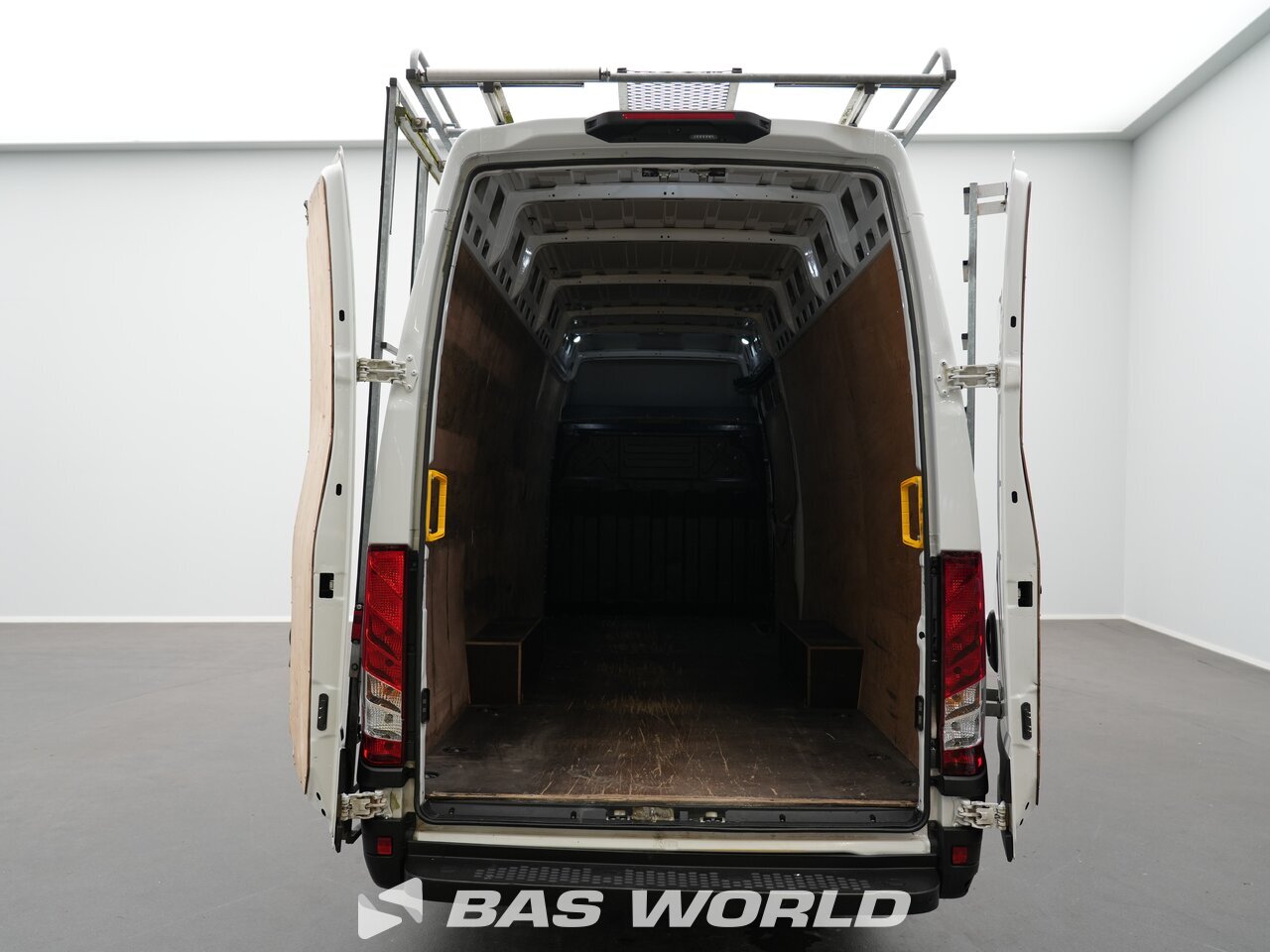 Other : Iveco Daily 35S16 Minibussar skåpbilar