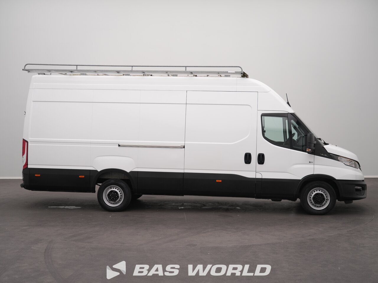 Other : Iveco Daily 35S16 Minibussar skåpbilar