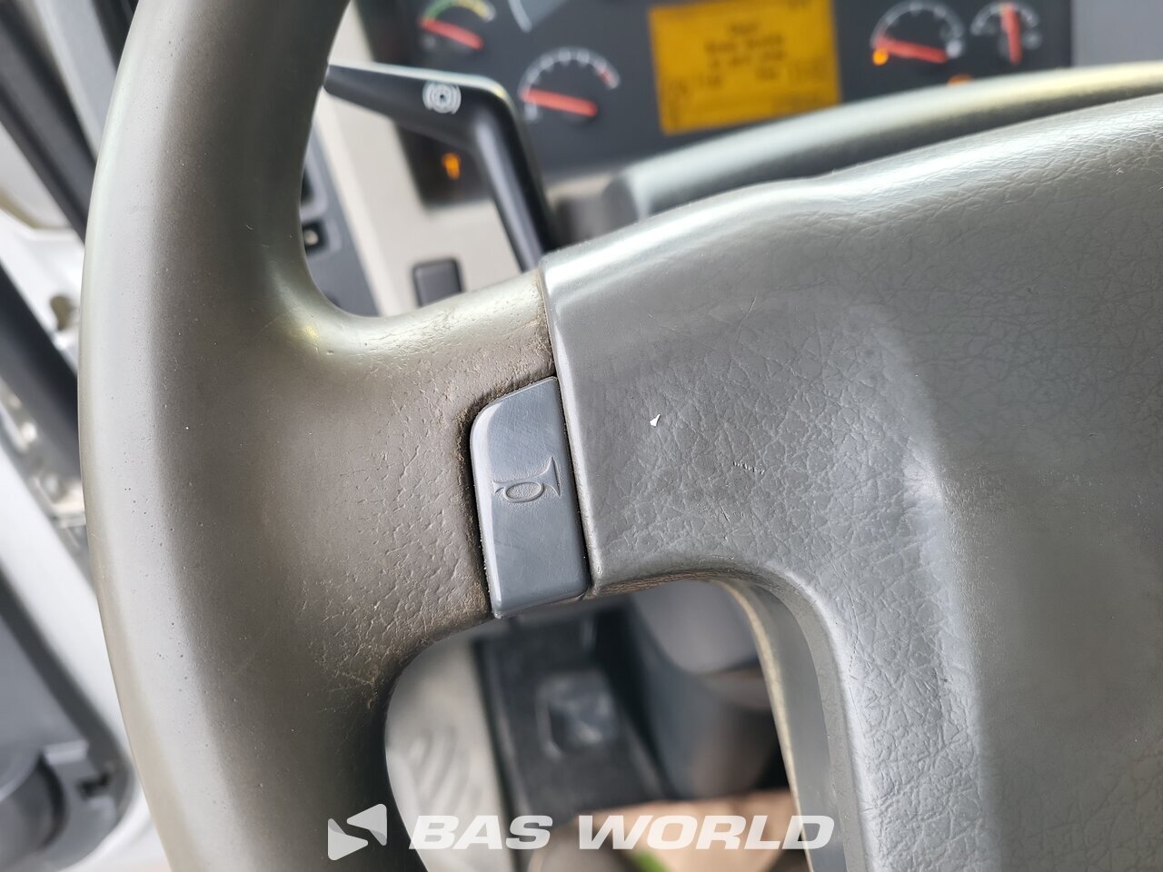 Other : Volvo FL 240 شاحنات مسطحة