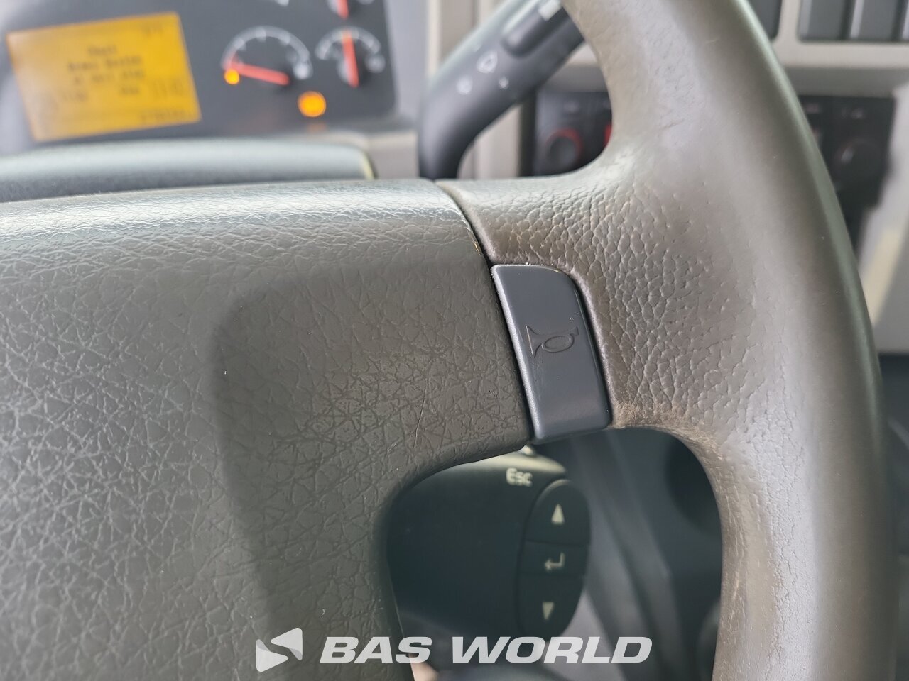 Other : Volvo FL 240 شاحنات مسطحة