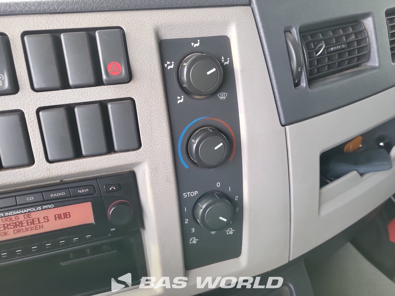 Other : Volvo FL 240 شاحنات مسطحة