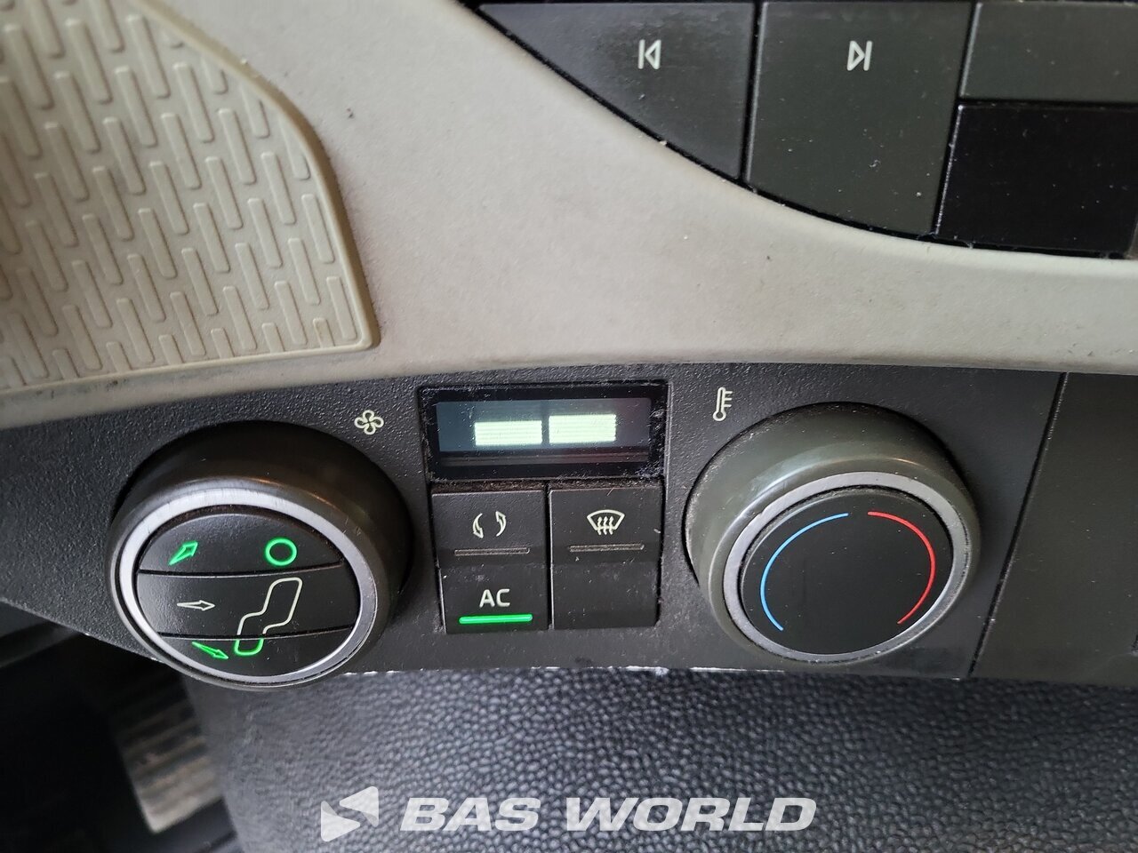 Other : Volvo FM 410 شاحنات مسطحة
