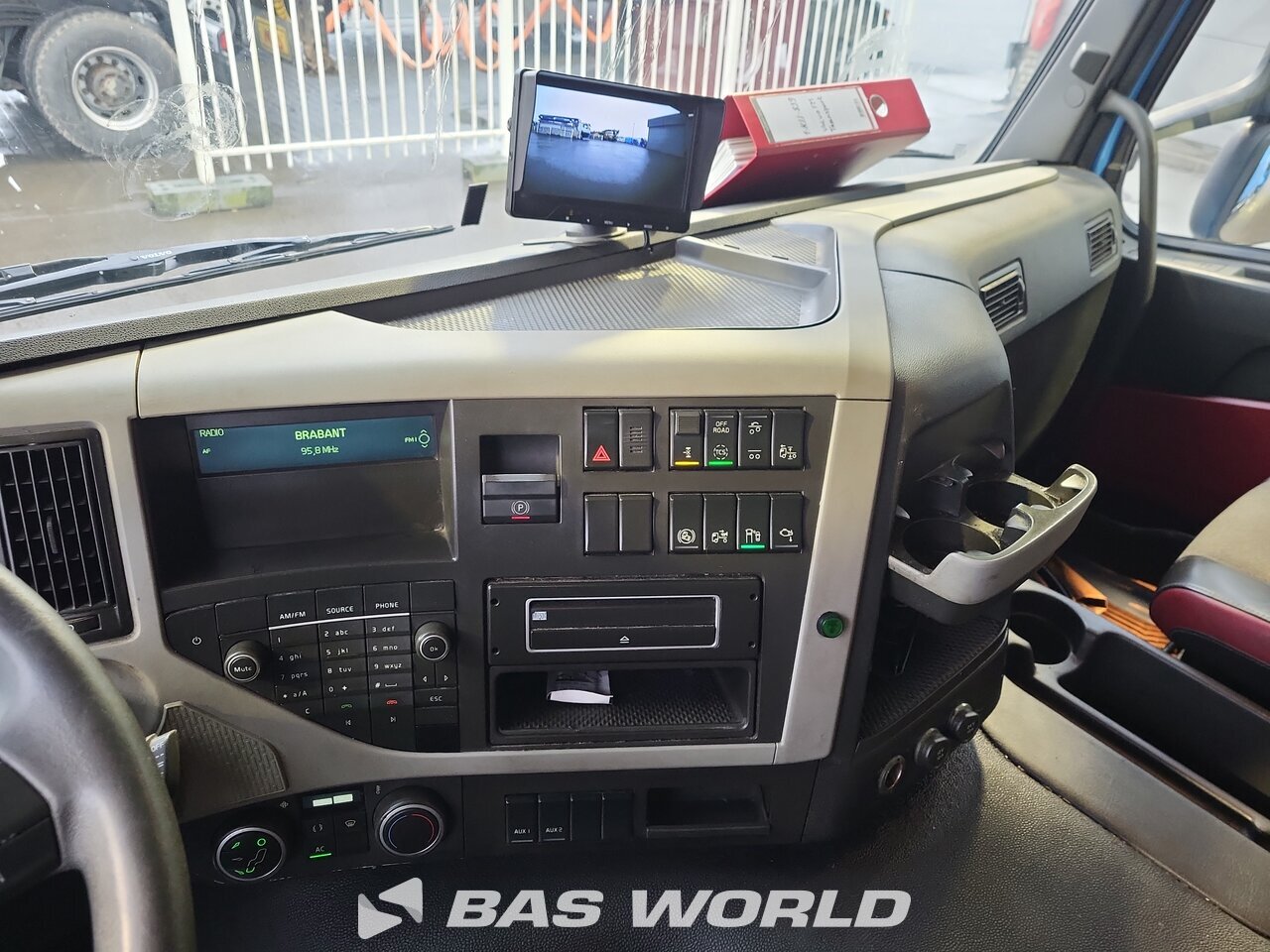 Other : Volvo FM 410 شاحنات مسطحة