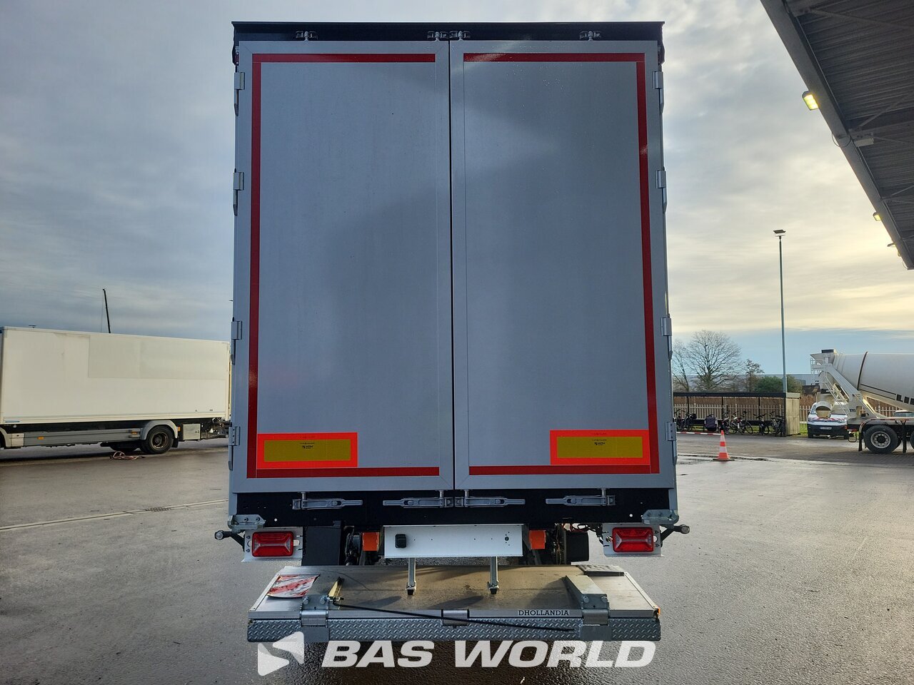 Other : System Trailers Curtainside semi-trailer