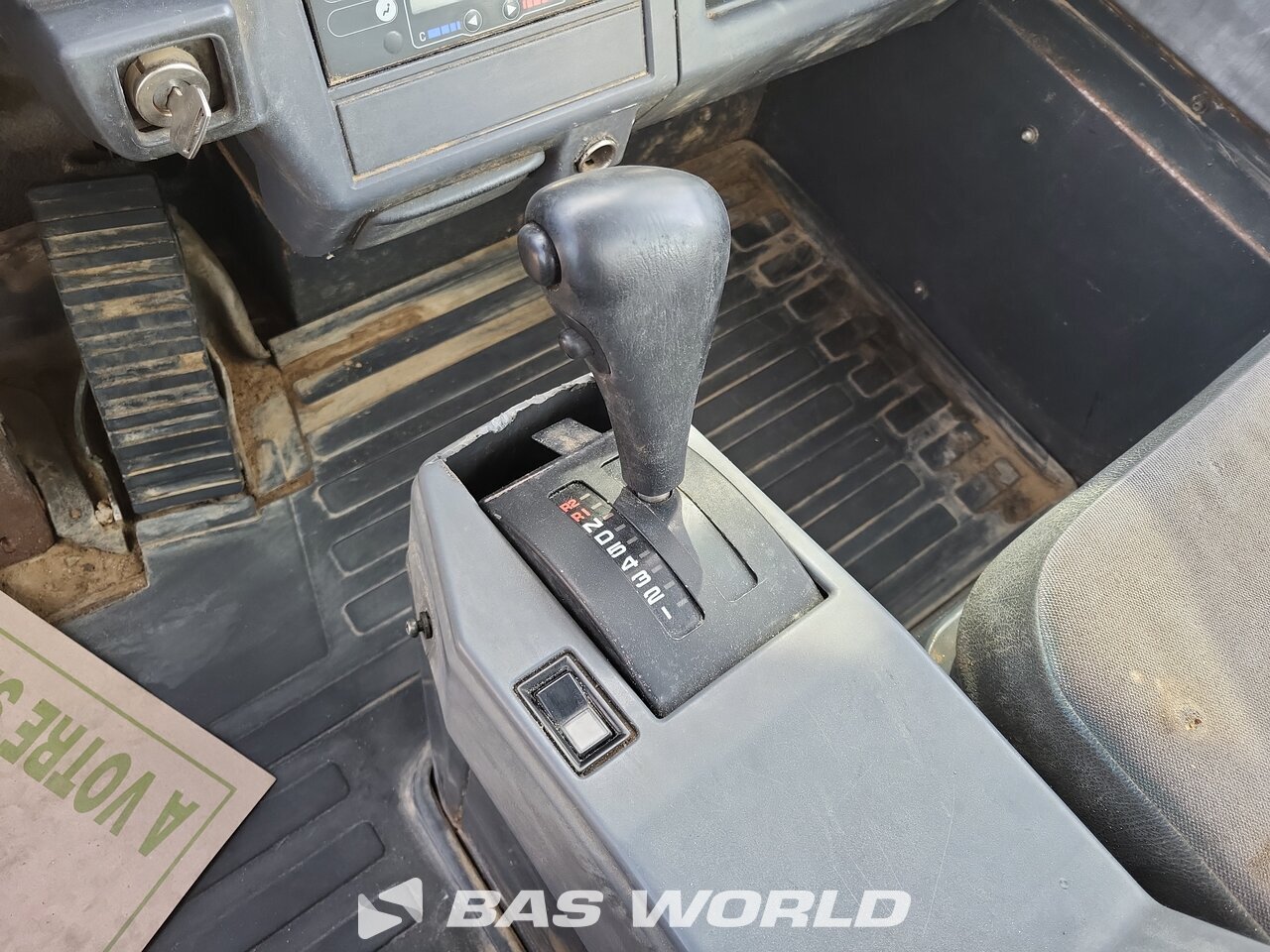 Other : Komatsu HM300-2 قلابة مفصلية