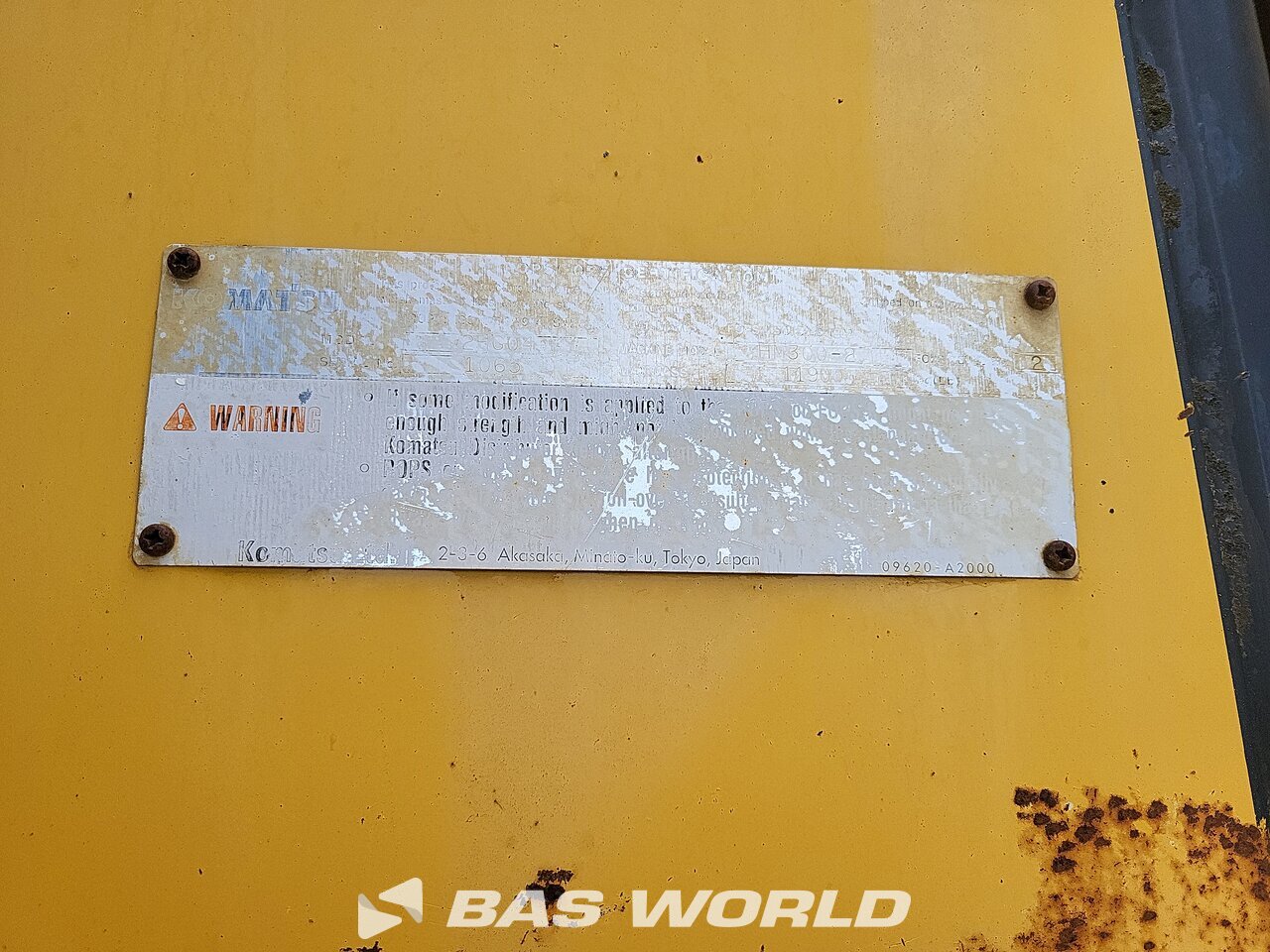 Other : Komatsu HM300-2 قلابة مفصلية