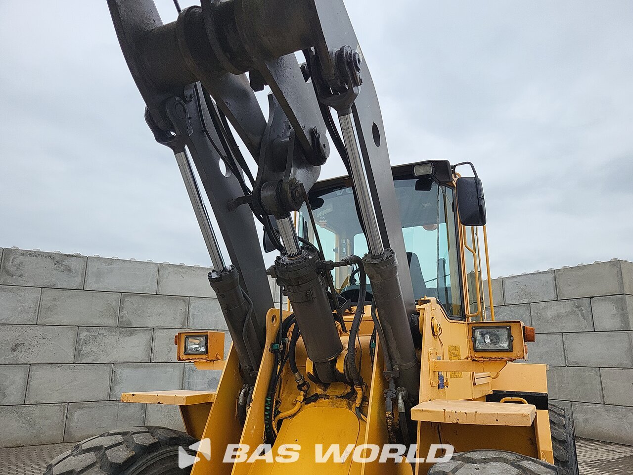 Other : Volvo L90 C Wheel loader
